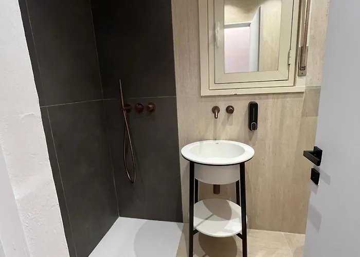 Lungomare Vazzana بيت ضيافة