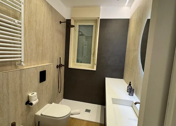 Lungomare Vazzana 4* تْشيفالو